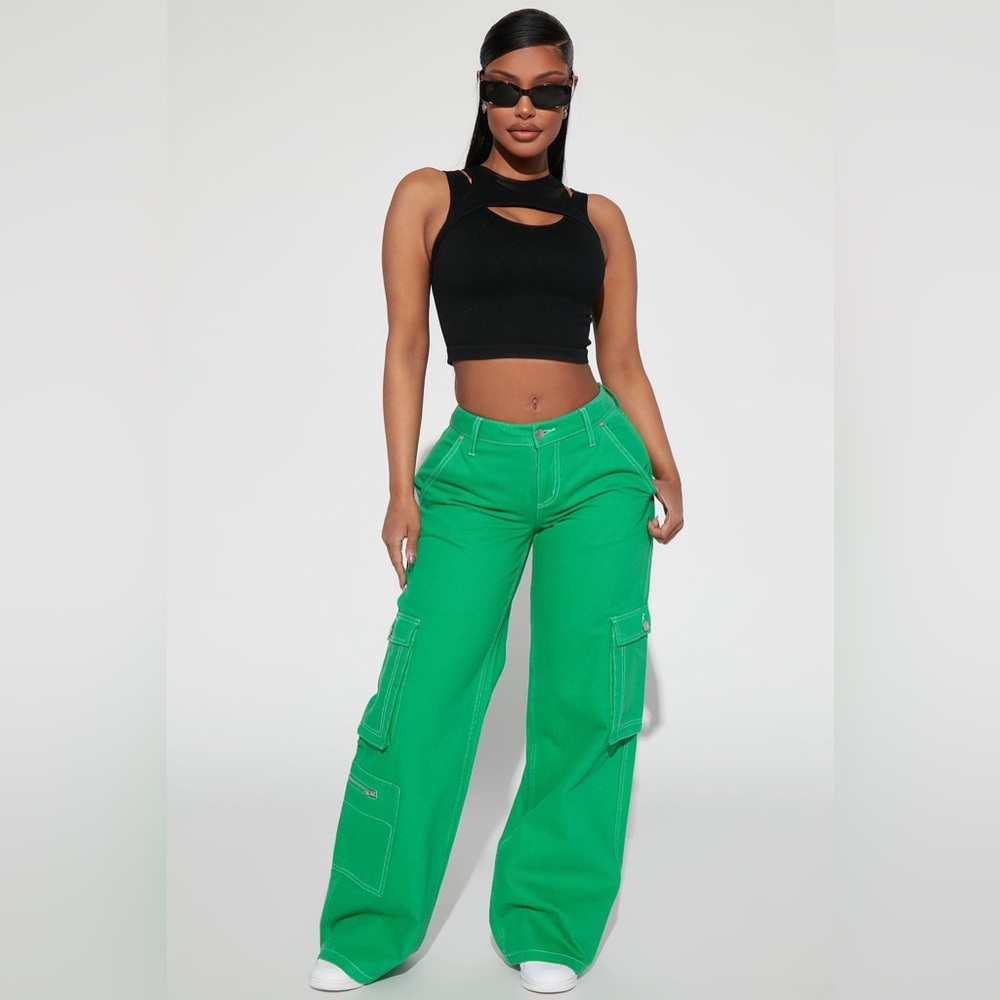 NWT fashion nova No Rules Mid Rise Cargo Jean - Green